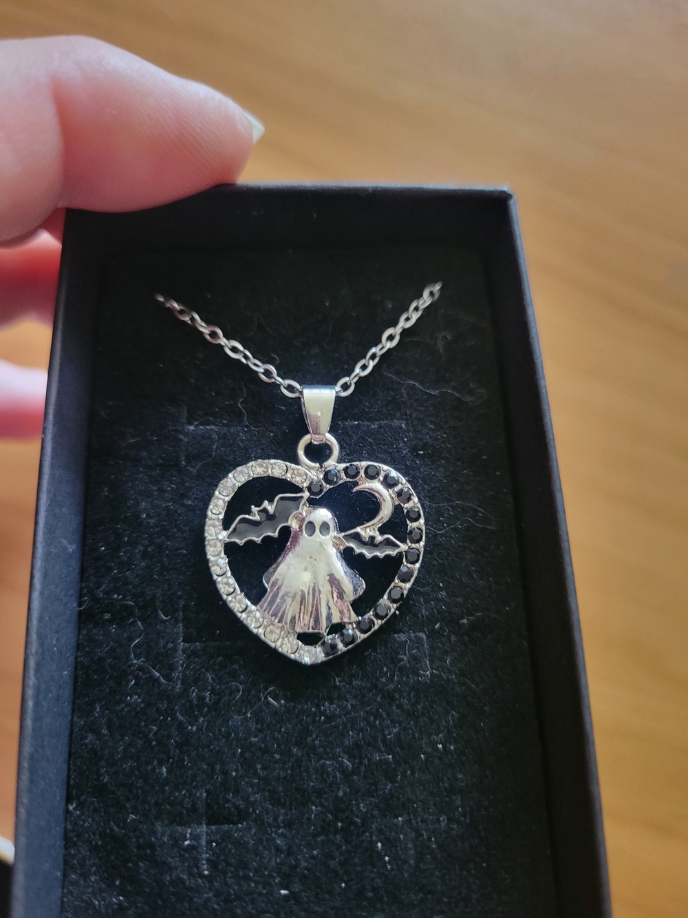 🖤NEW🖤 Silver Ghost Heart Pendant Necklace - Women's Halloween Jewelry